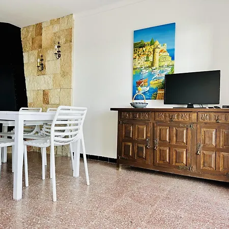 En Roses, 2 Dormitorios, Estacionamiento Y Terraza - Es-258-16 Apartman *